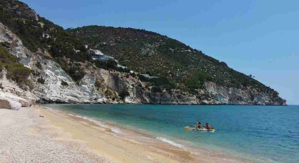The best way to visit the Gargano coast by Canoe