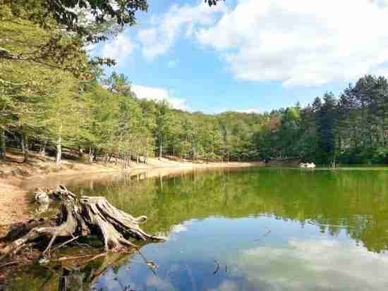 Foresta-Umbra-Gargano-Puglia lake